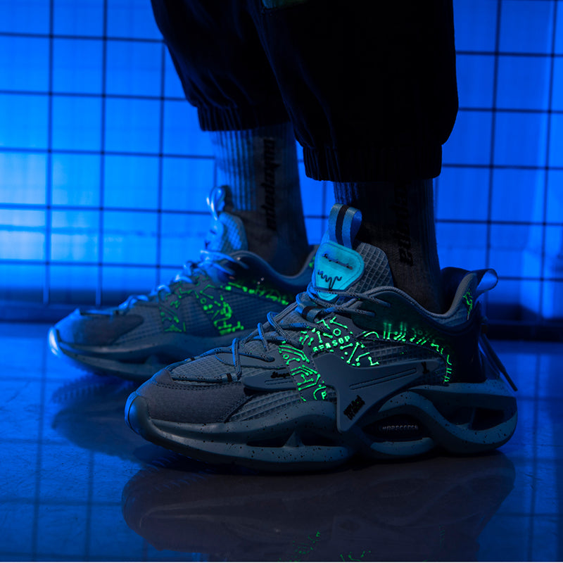 82676 NX-4 Sneakers