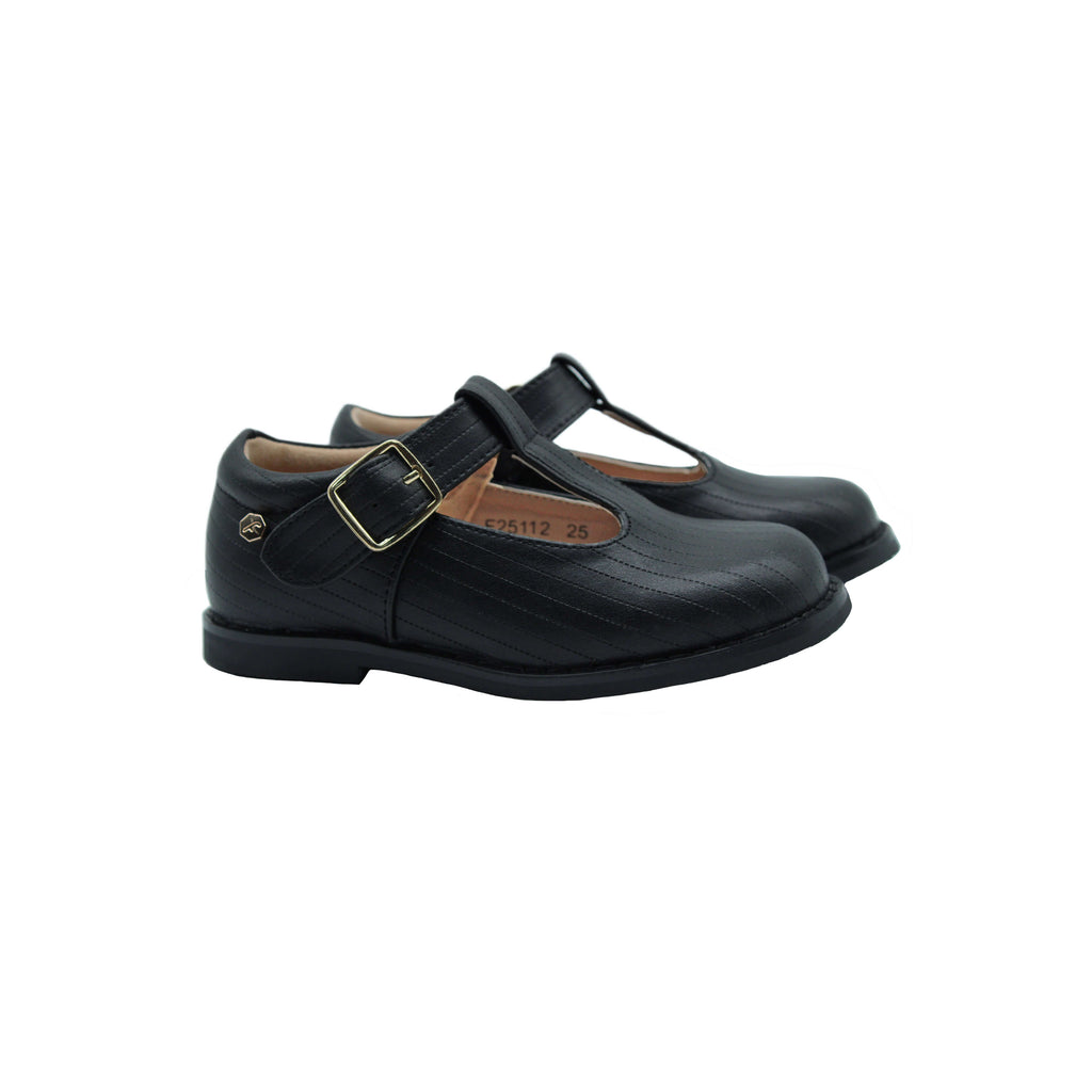 Fintoes Black Designed T Strap Shoe / Regular Sole For Work And School