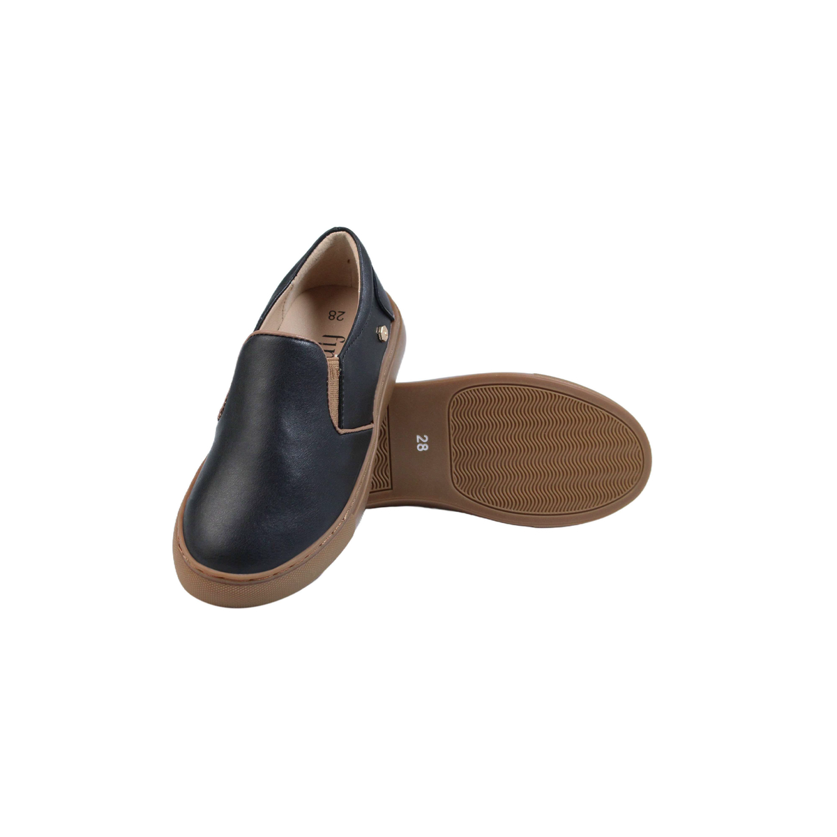 Fintoes Black Leather Step In Shoe/ Brown Trim.
This Shoe Runs Big. We Advise Sizing Down.  For Work And School