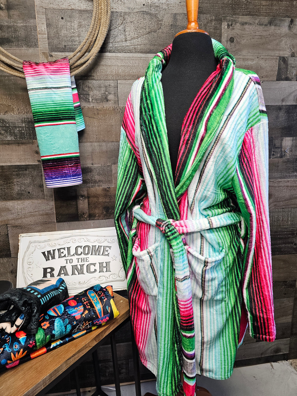 Sample Sale Turquoise Serape Women's Western Bath Robe size LARGE