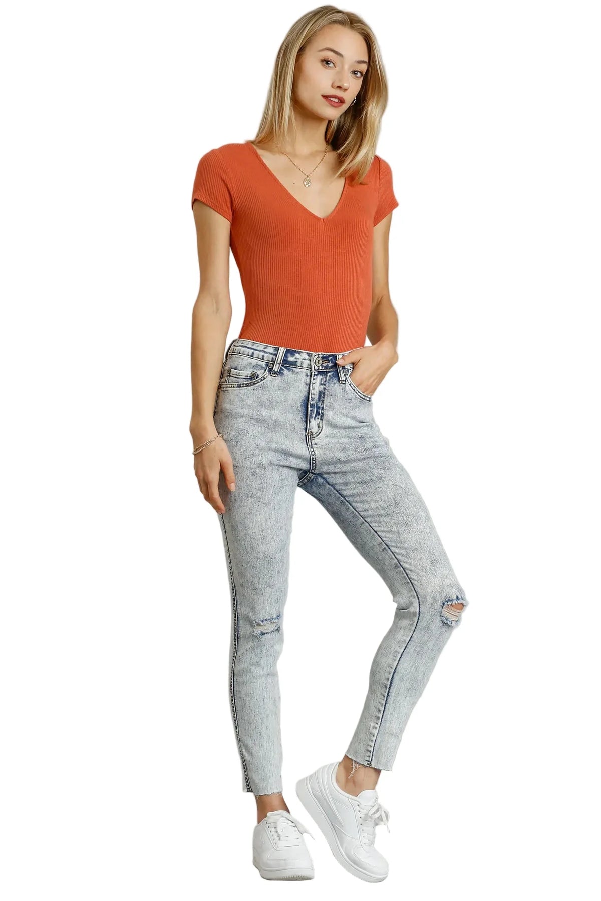 Garden Naked Umgee 5-Pockets Distressed Detail Stretch Denim Skinny Jeans with Unfinished Hem