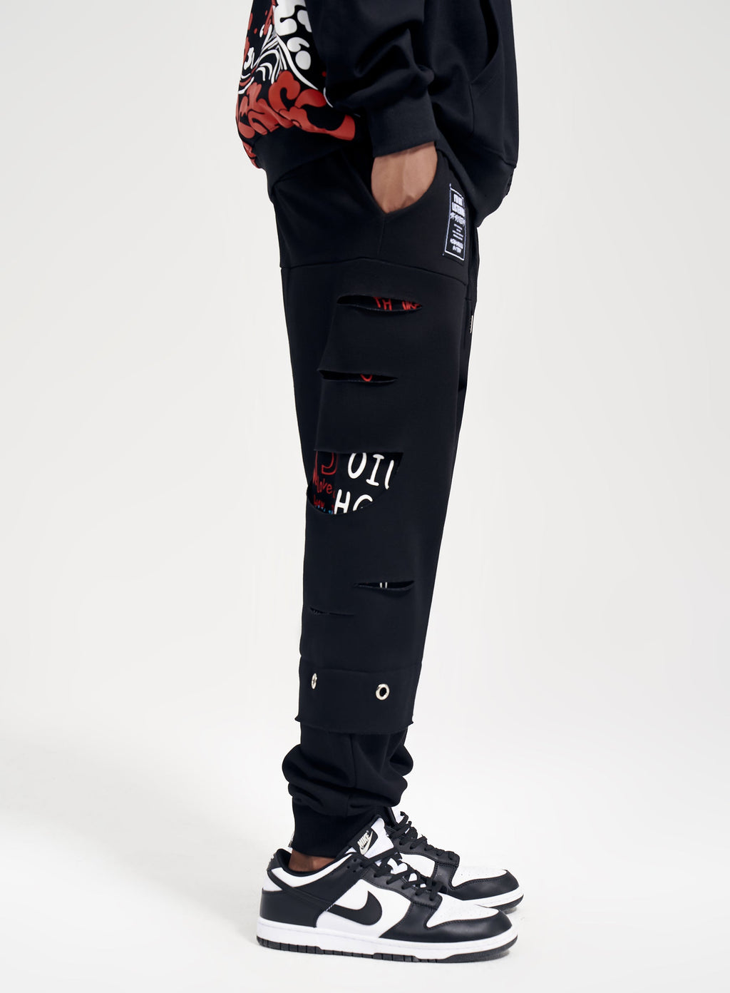 BF860 Slashed Sweatpants