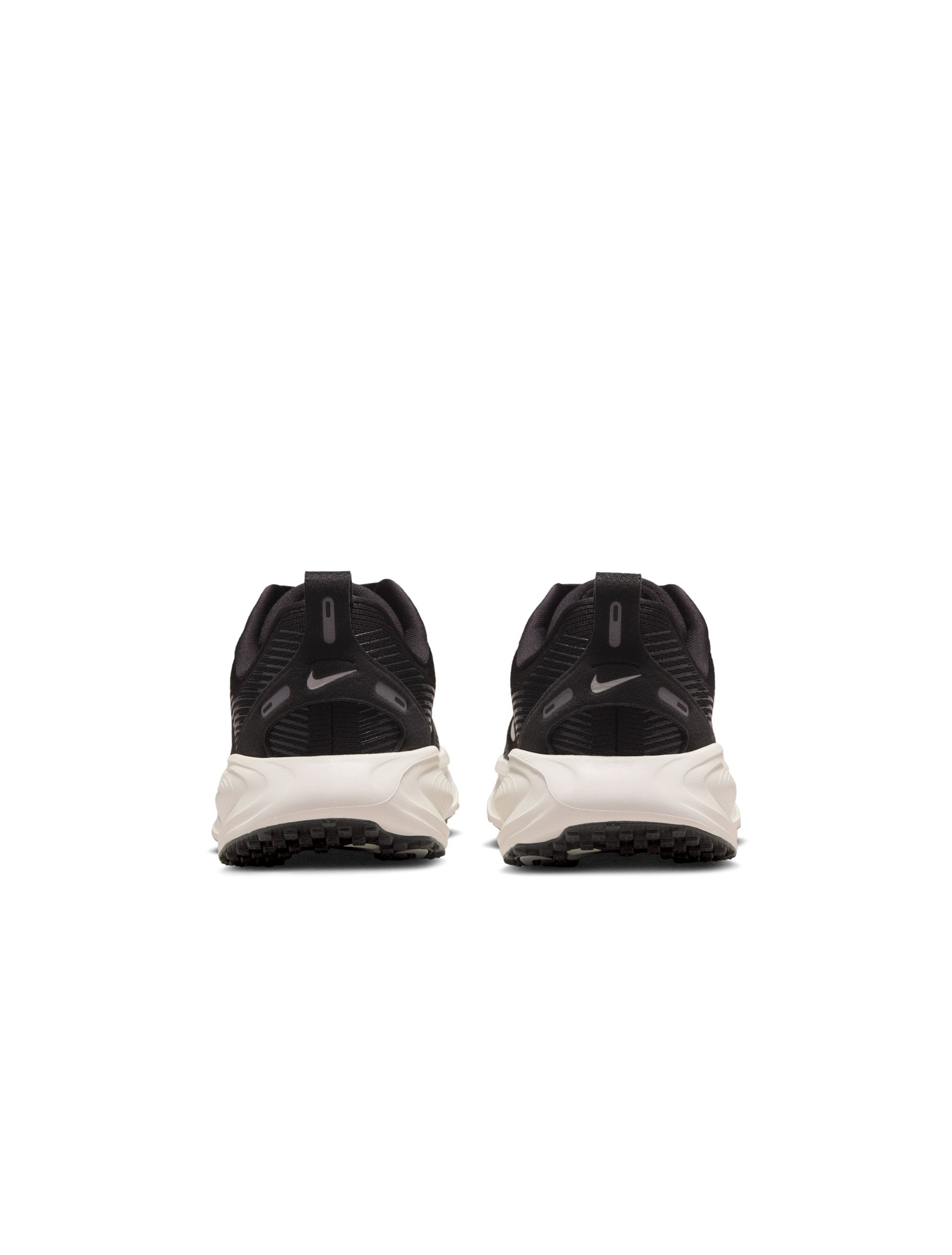Nike Big Kids Vomero 18 - Black/White