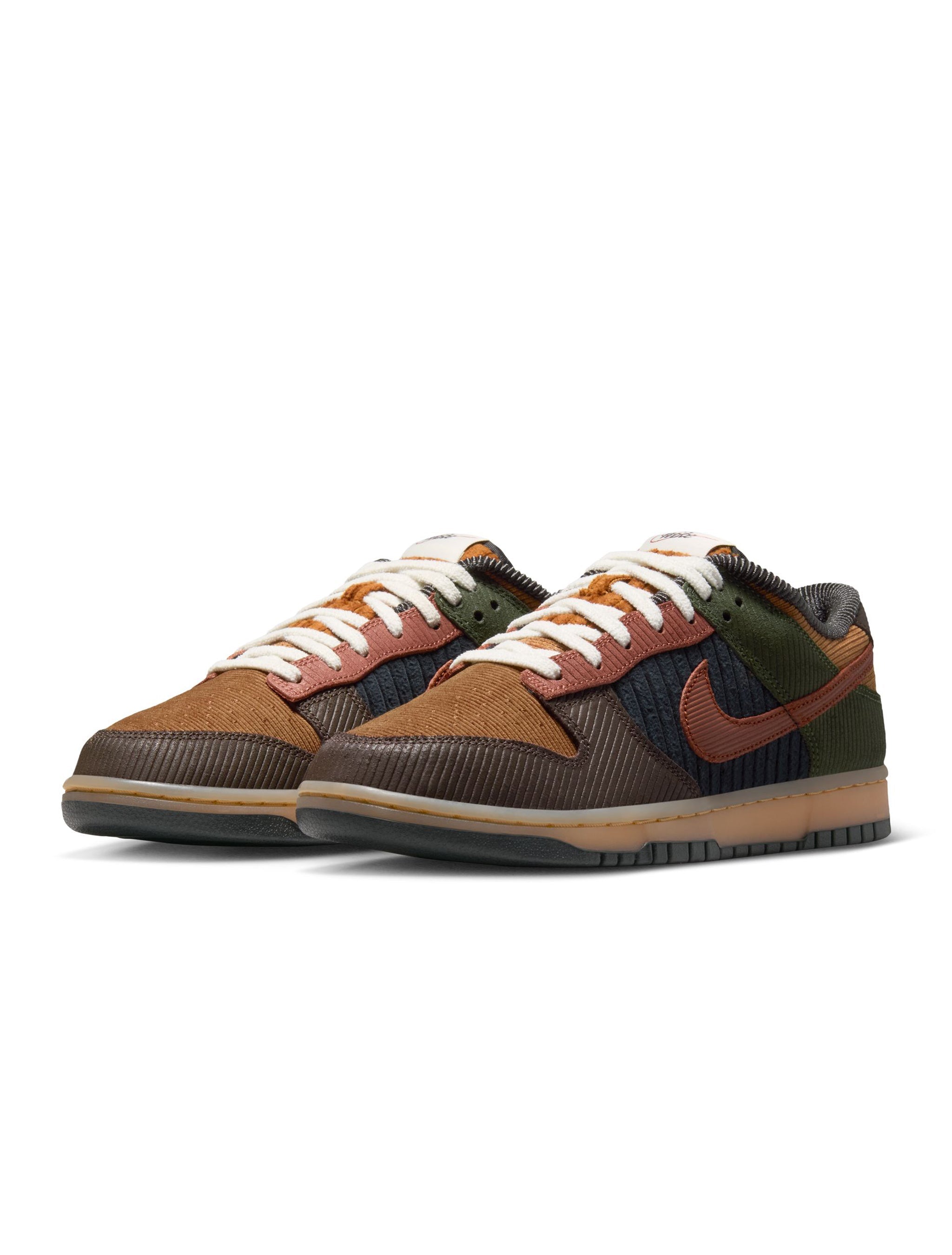 Nike Mens Dunk Low Retro Premium - British Tan