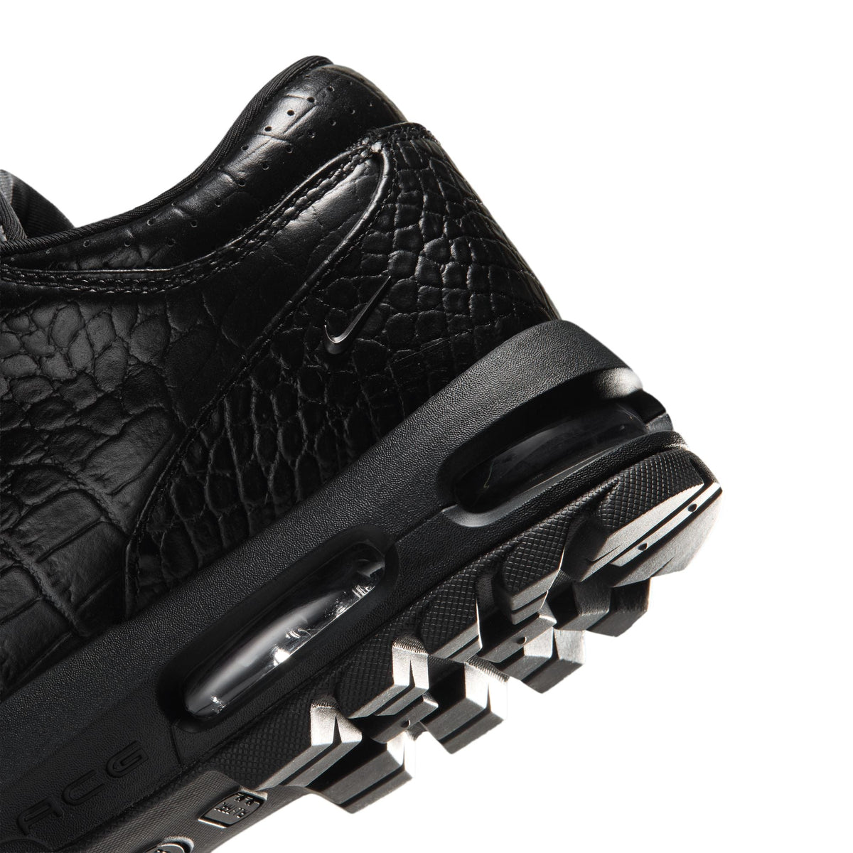 Nike Mens Air Max Goadome Low - Black