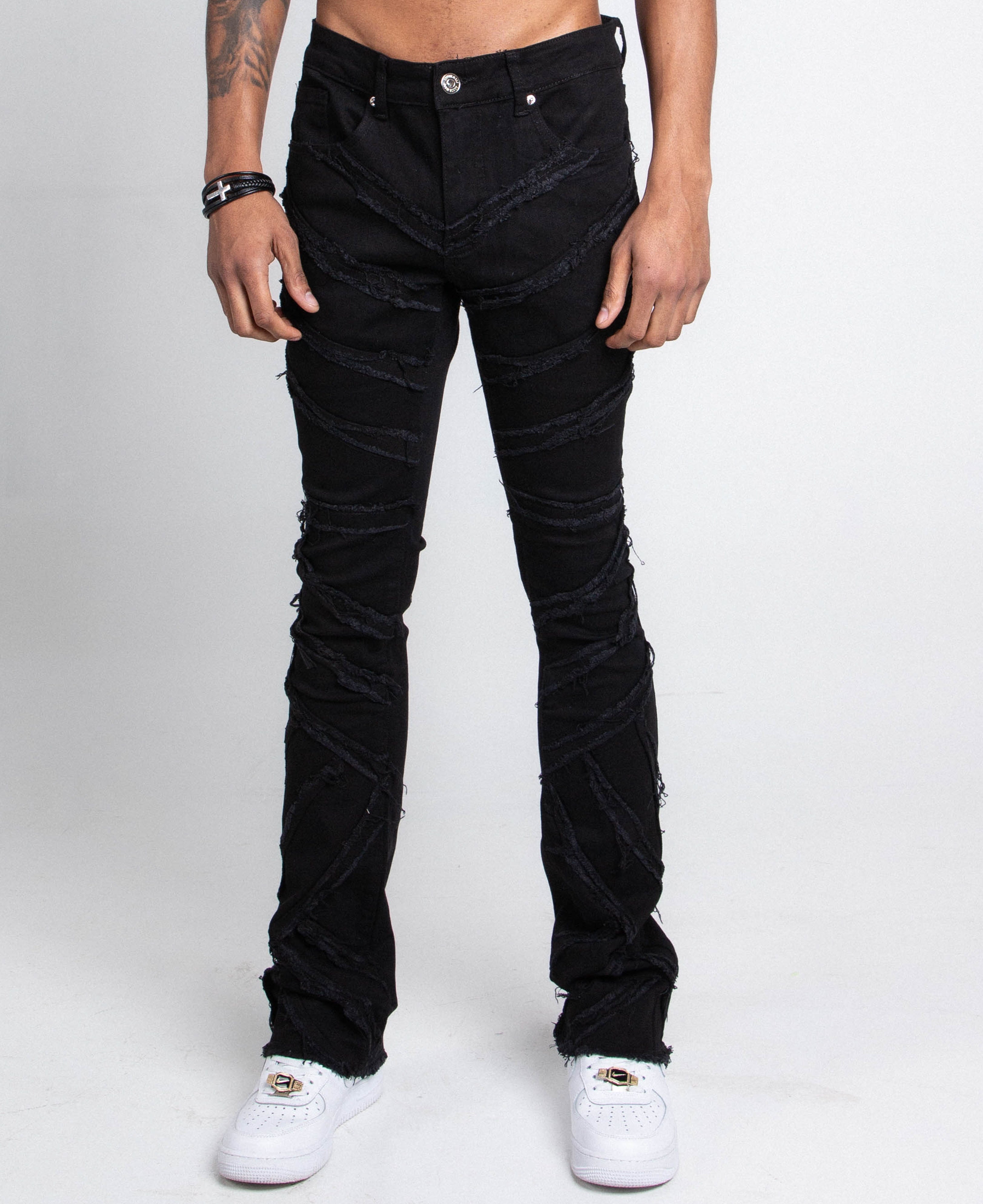 AS405 BLACK DISTRESSED STACKED JEANS