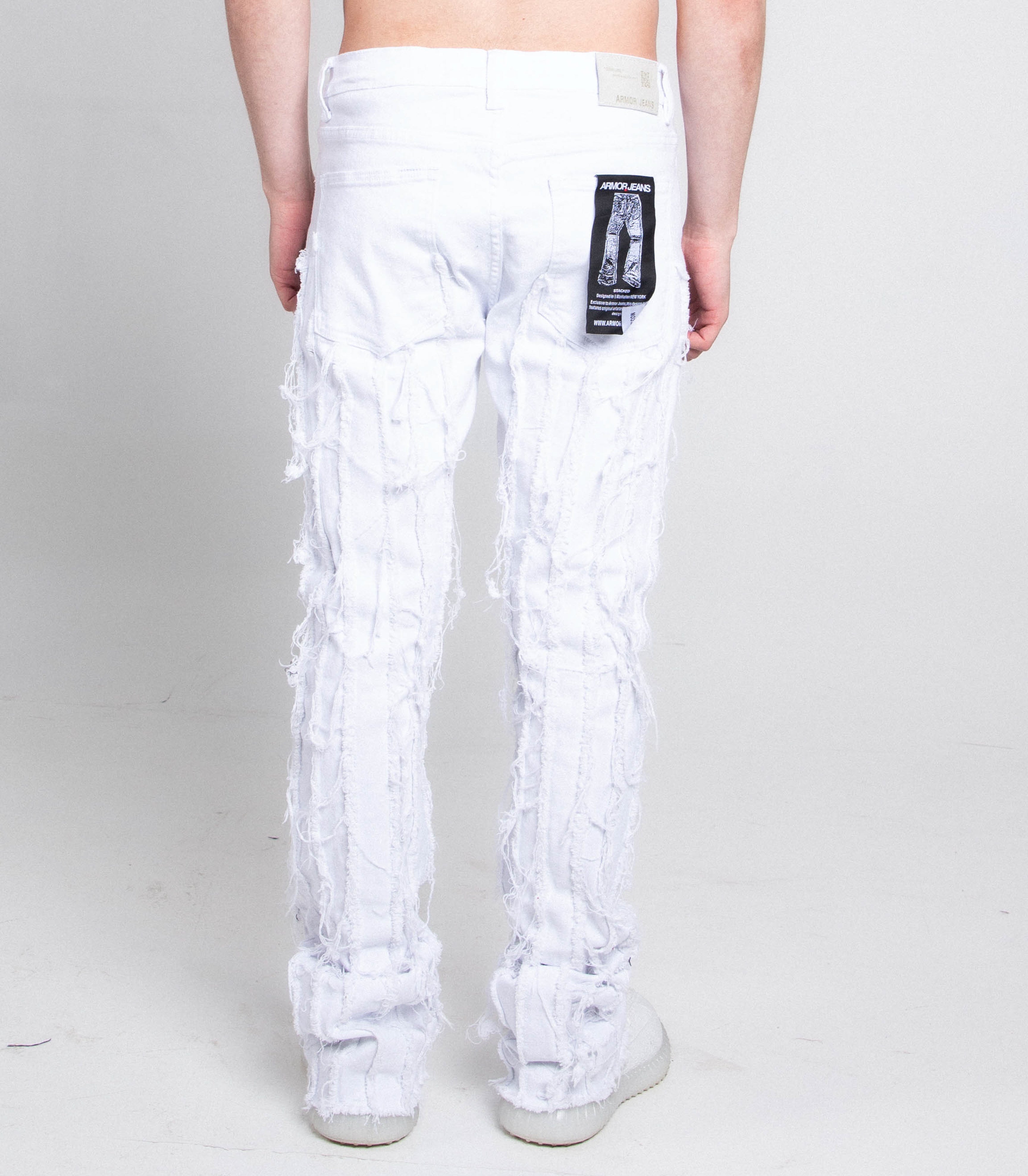 AJ672SK VERTICAL FRAYED STACKED JEANS