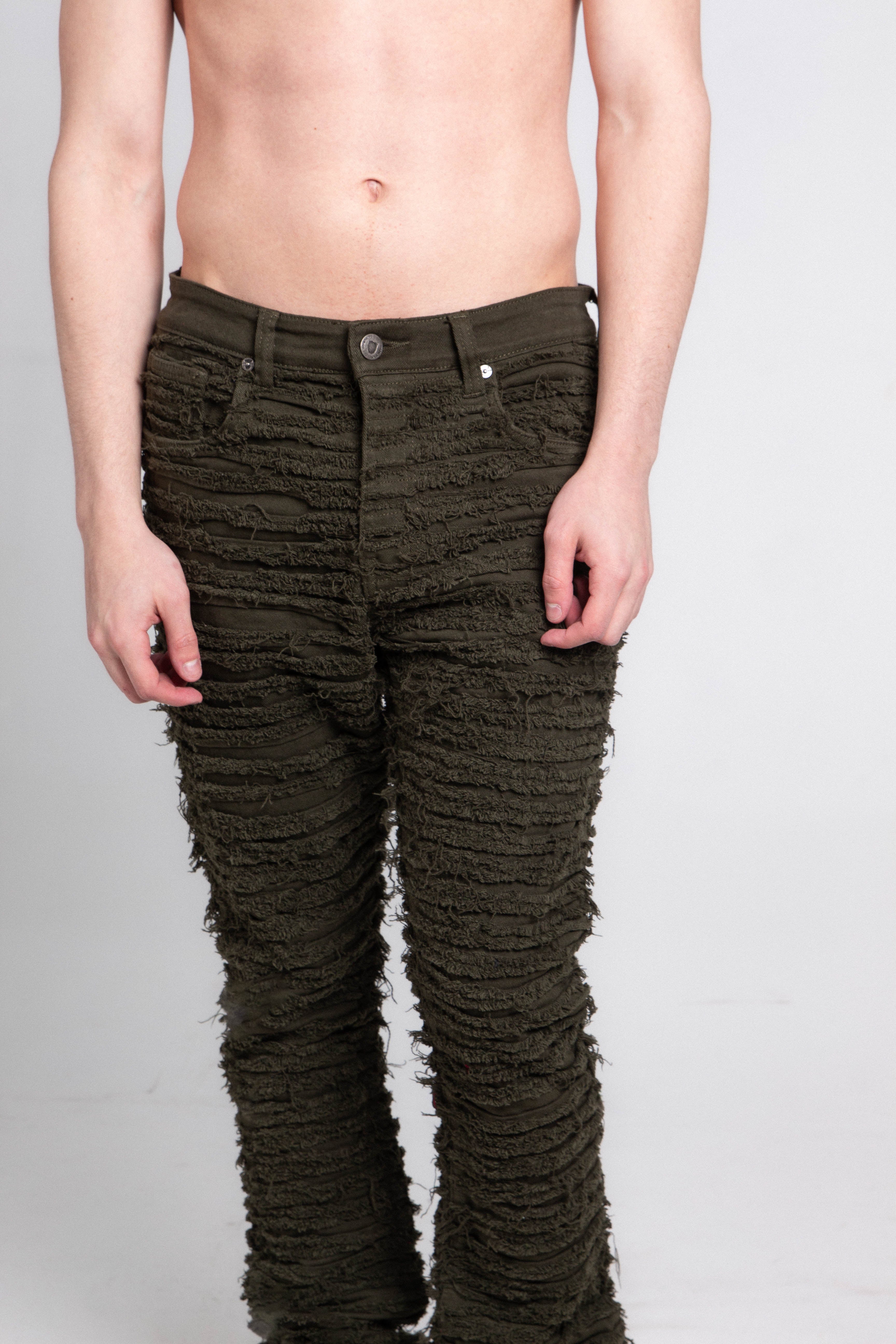 AJS693 Extreme Frayed Stacked Jeans
