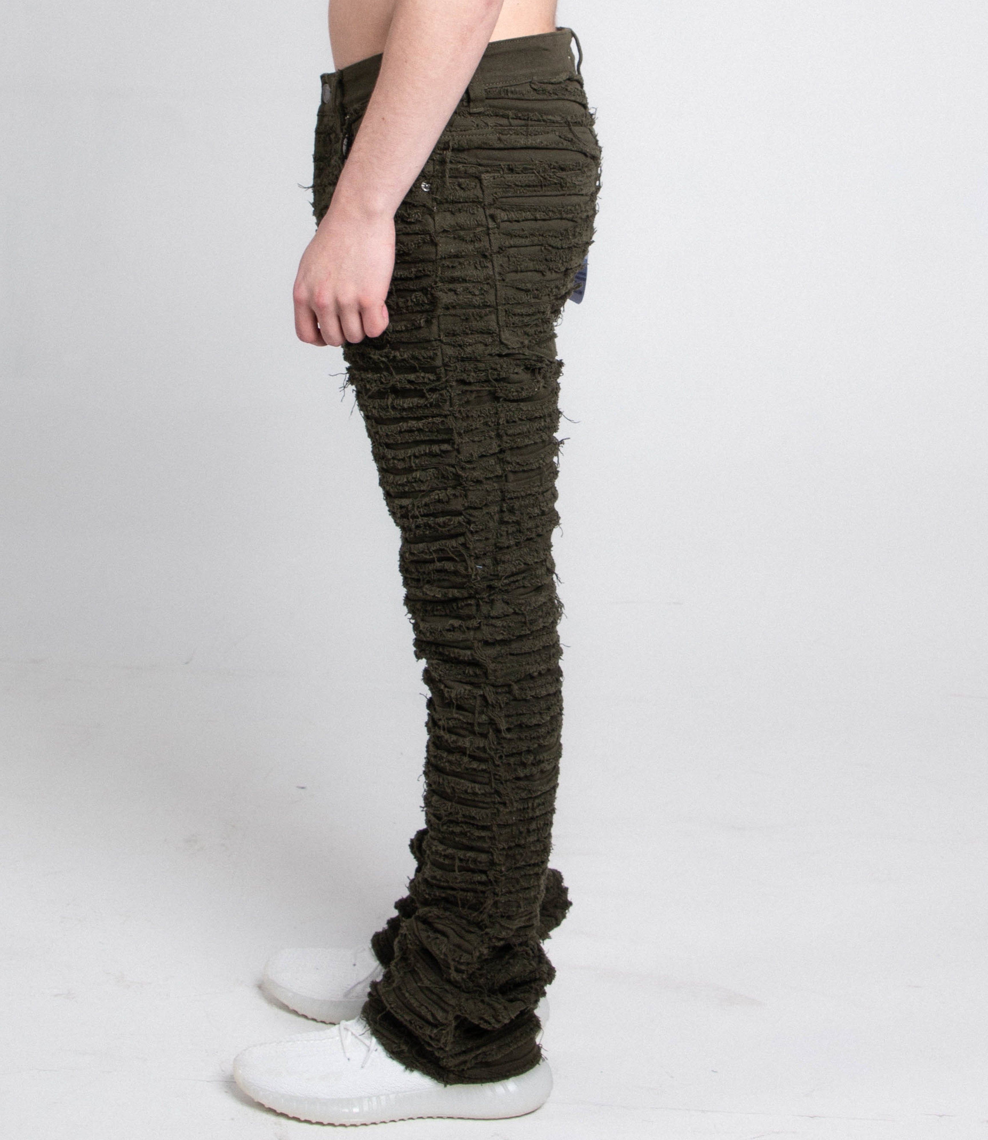 AJS693 Extreme Frayed Stacked Jeans