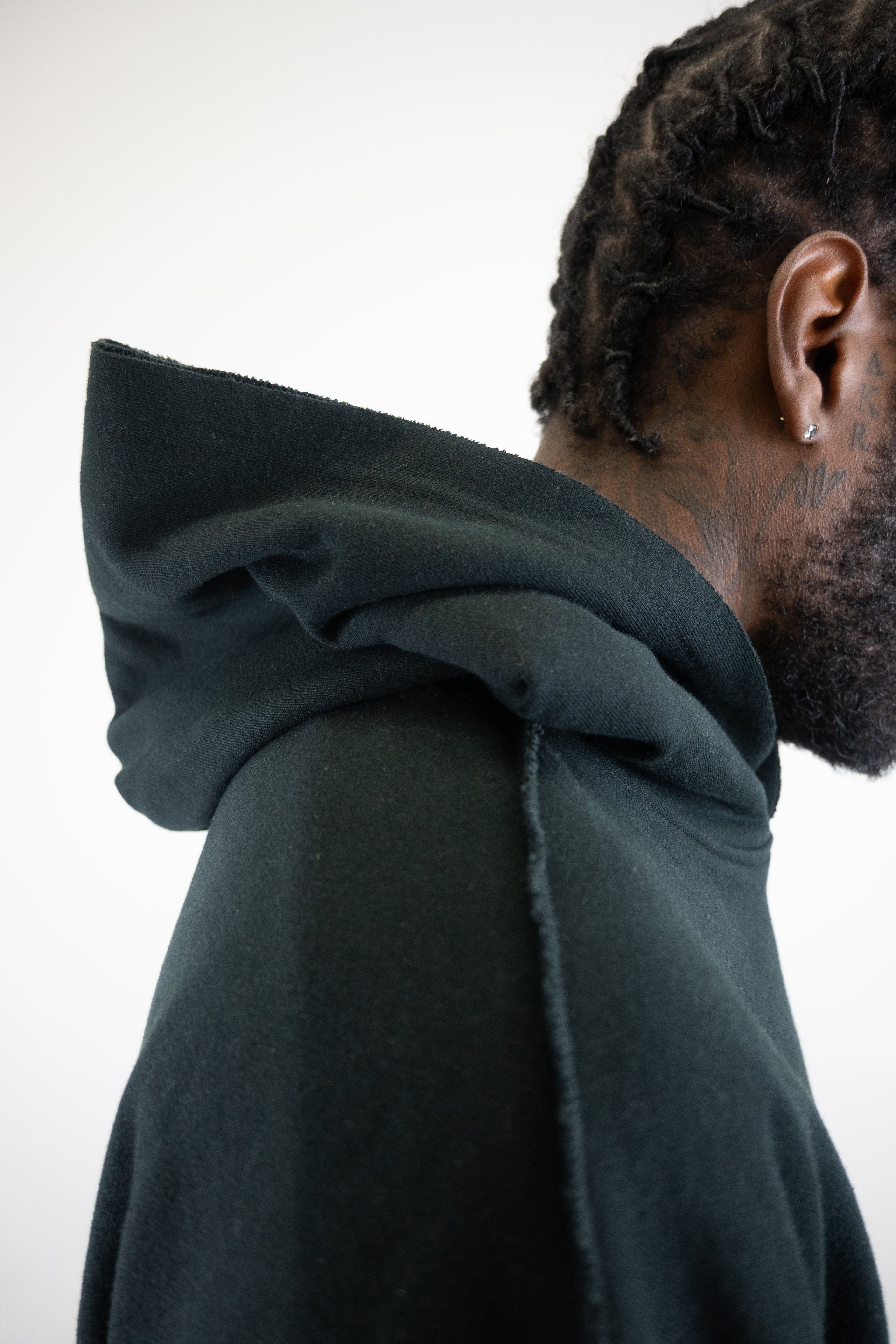 CH400 Distressed Cropped Hoodie
