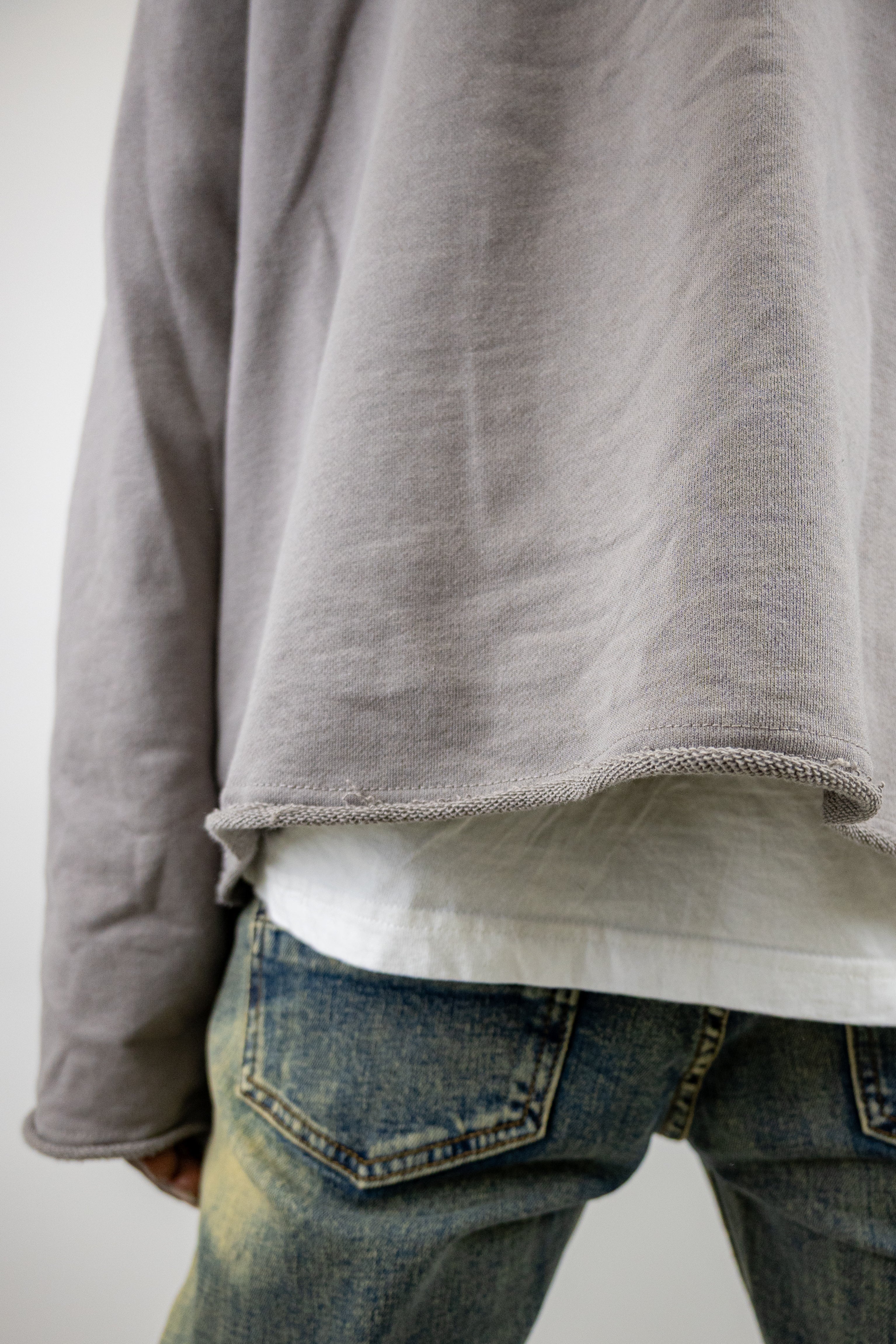 CH400 Distressed Cropped Hoodie