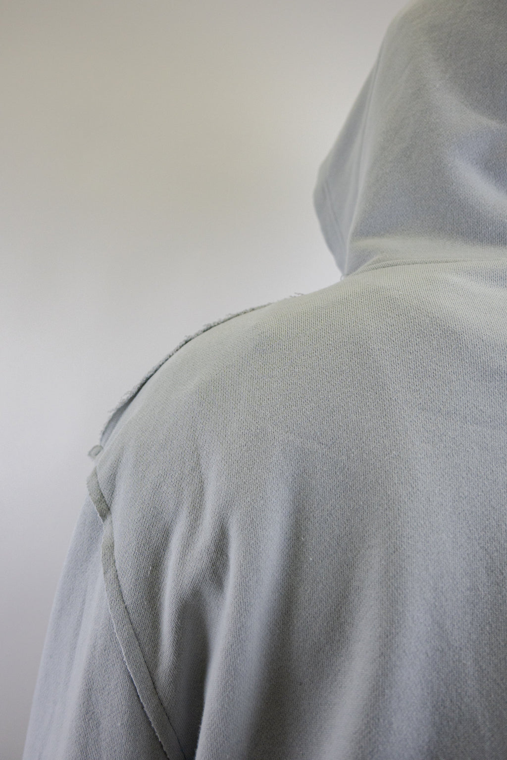 CH400 Distressed Cropped Hoodie