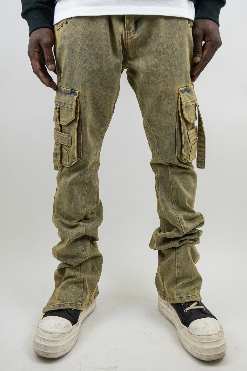 RM207SK -Studded Stacked Cargo Jeans