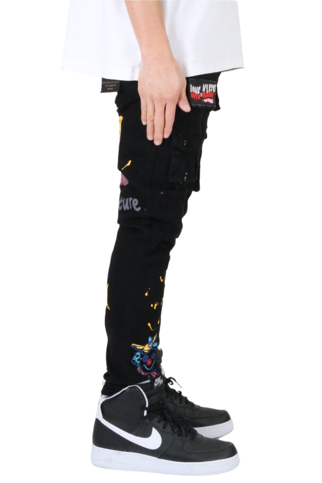 Napa Men's premium skinny twill cargo pants.
