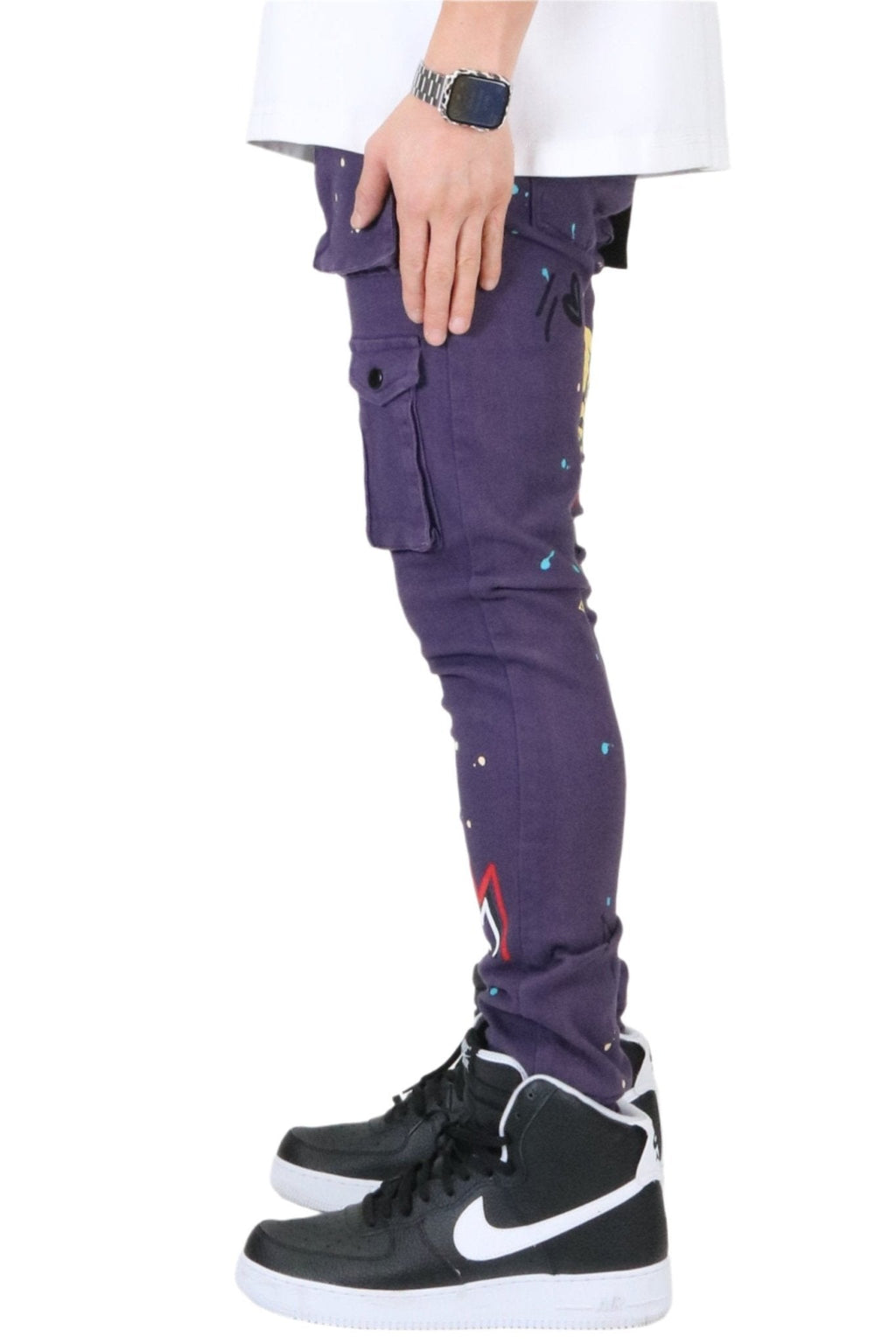 Cardi Men's premium skinny twill cargo pants.