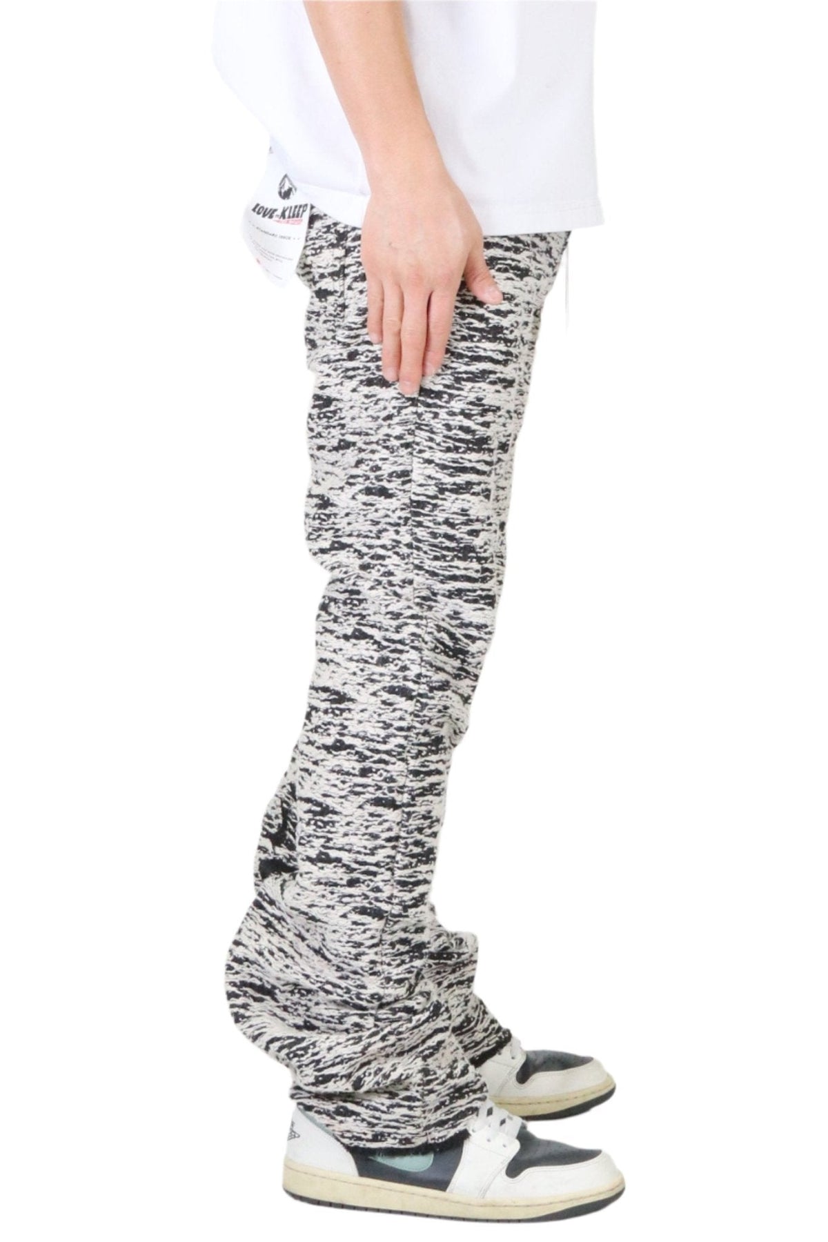 KIRK Men's premium jacquard pattern stack fit denim pant