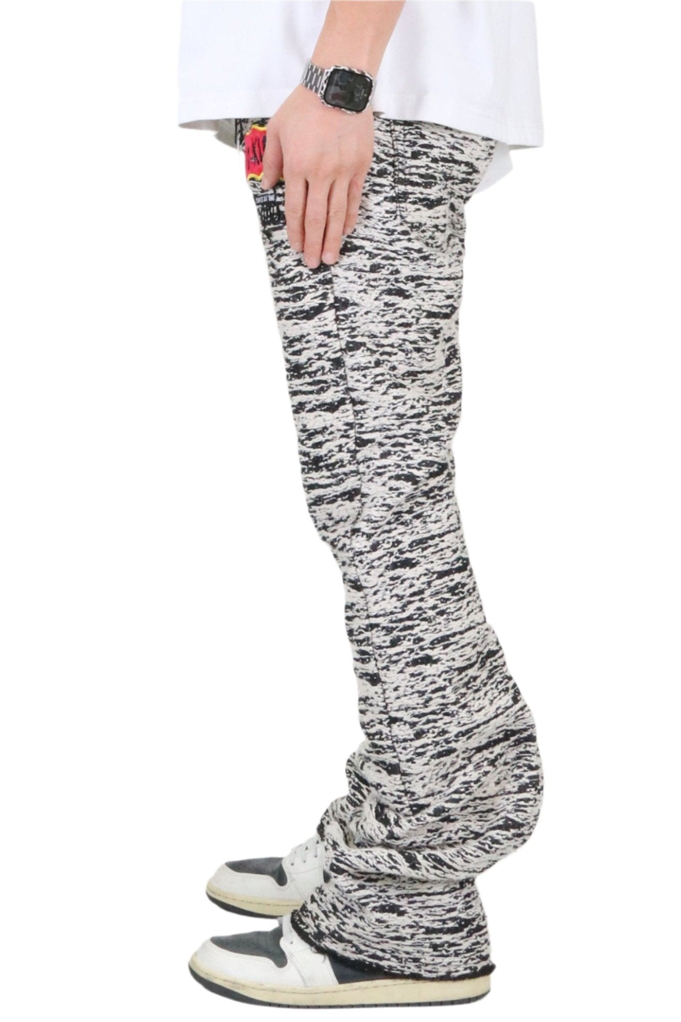 KIRK Men's premium jacquard pattern stack fit denim pant
