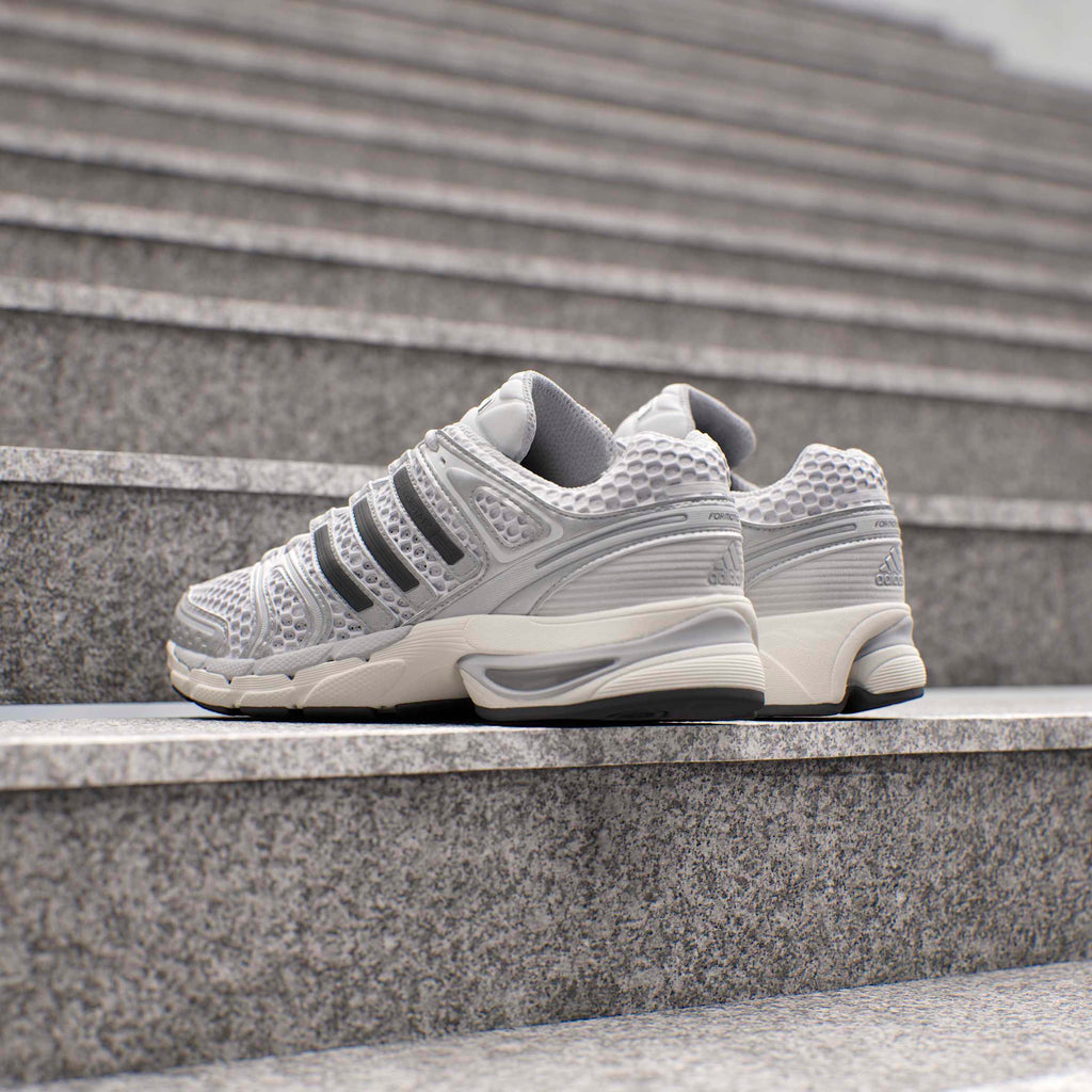 Adidas Mens Adistar Control 5 - Silver