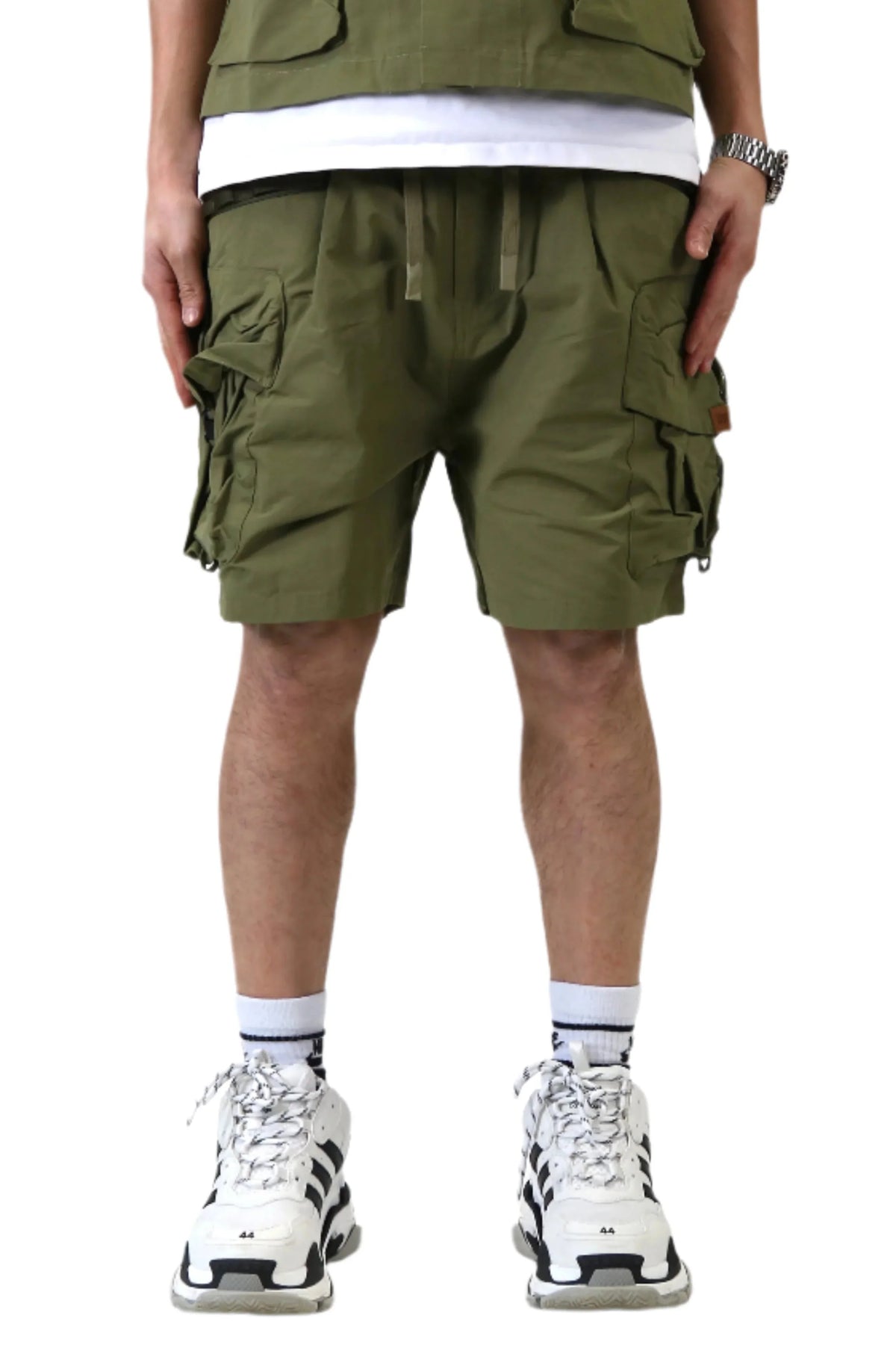 VONT Fine Twill Wide bottom opening short pants.