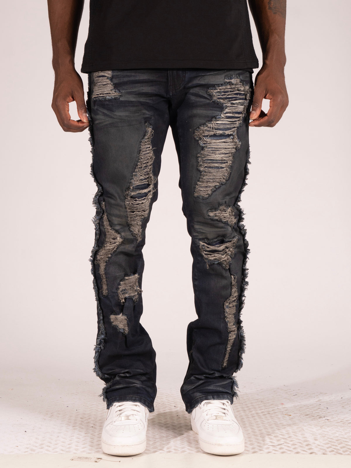 Makobi Danielli 34" Semi Stacked Jeans in Vintage, detail view