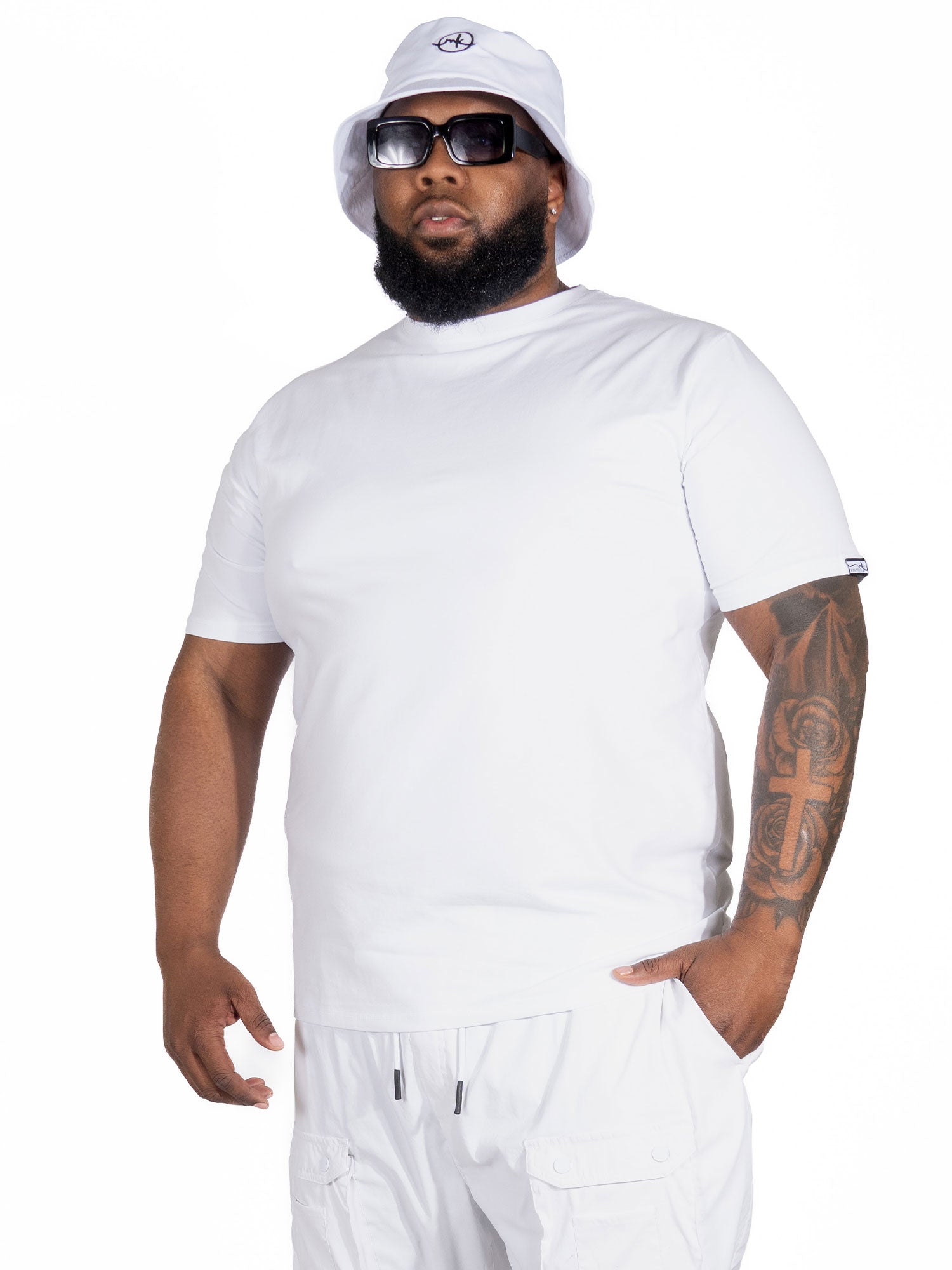 Tee | M303 Makobi Essentials Bundle of 6 - White