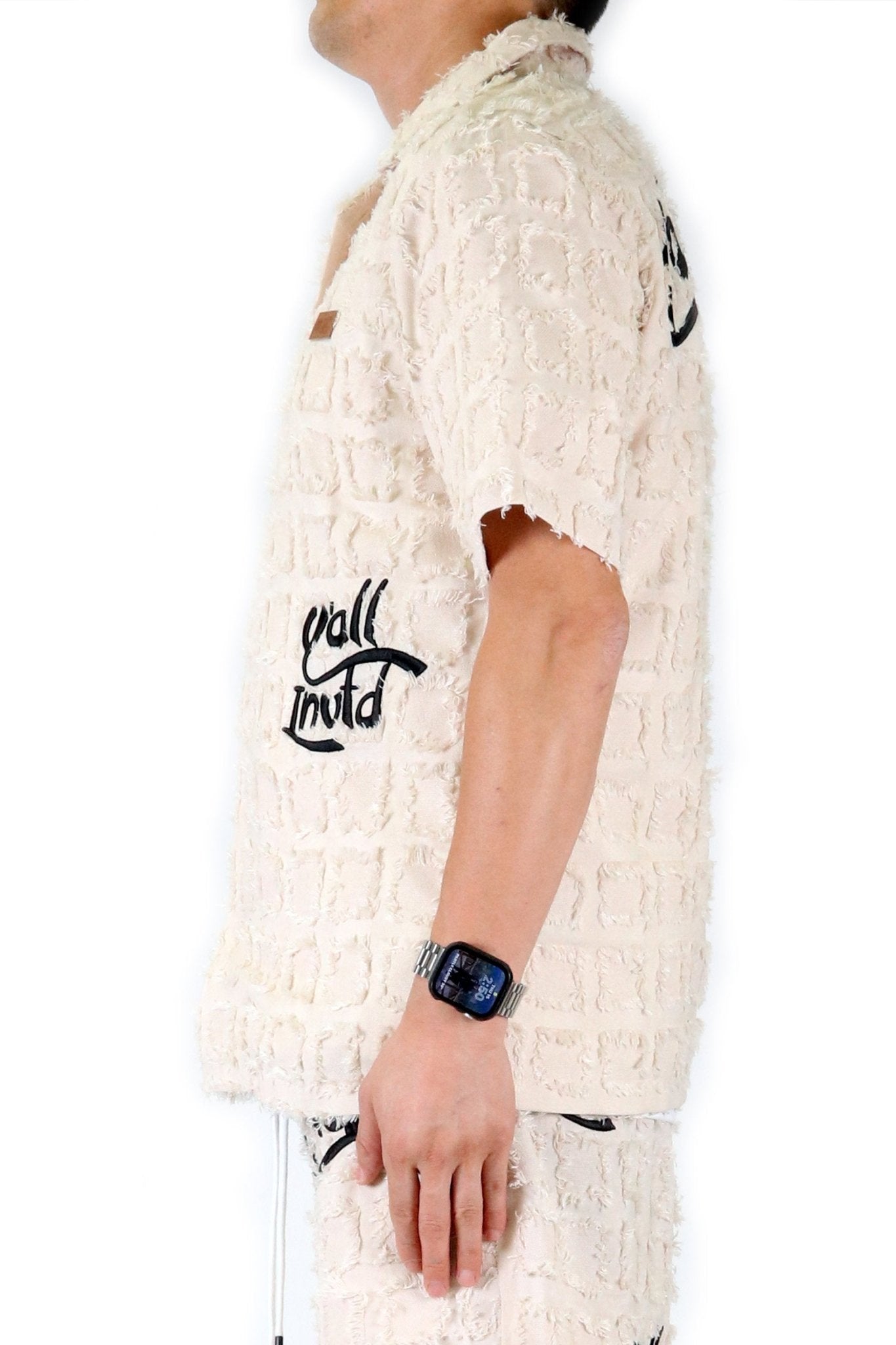 EARTH Men's ripped & repaired short sleeve button down shirt