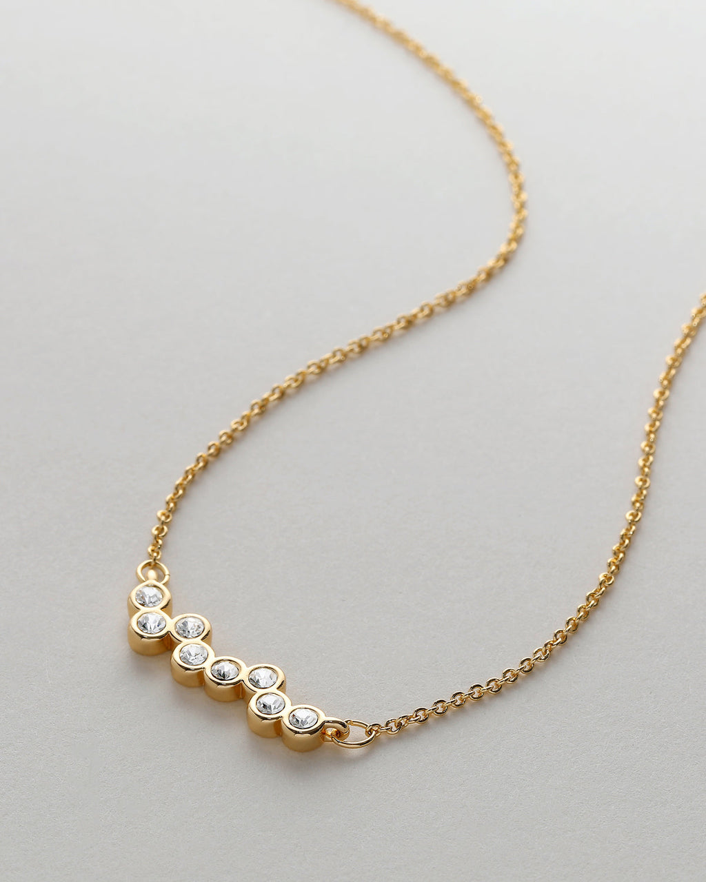 Mamá Necklace (Spanish)